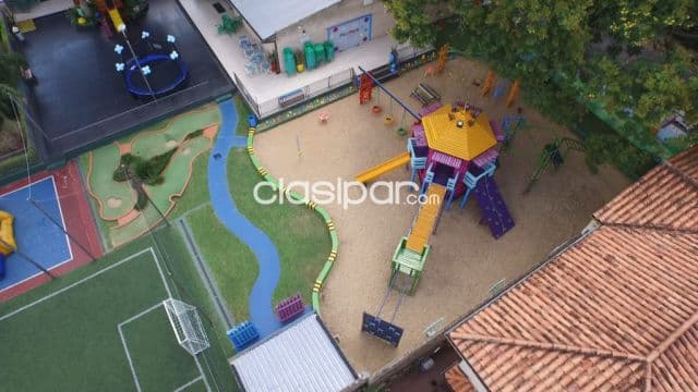 EN VENTA Hermosa Propiedad de 2.800 m2. sobre la Av. Mcal. López. (ID1446)