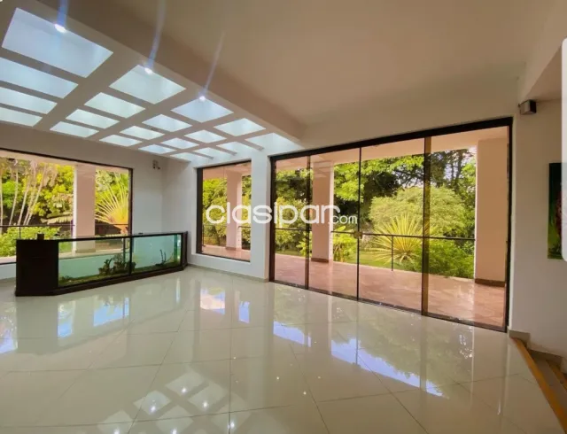 ¡En Venta! Casa de 4 Dormitorios en Suite, en San Lorenzo. (ID1317), foto 5