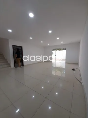 Amplio duplex en Luque zona conmebol, foto 3