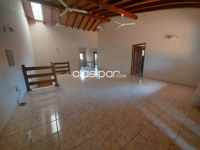 Amplia Residencia a pasos de Avda España, foto 4