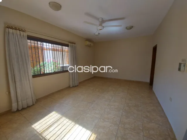 Amplia Residencia a pasos de Avda España, foto 5