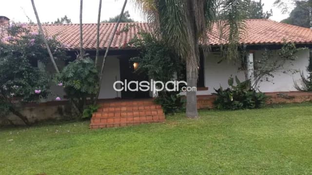 Casa colonial con terreno en venta en Luque, foto 3