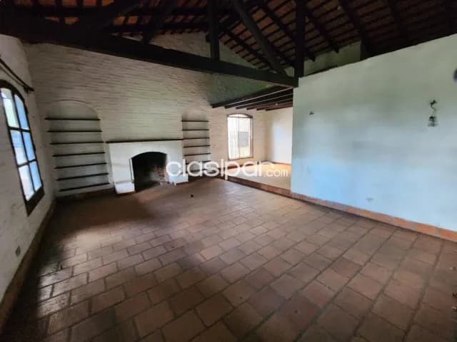 Casa colonial con terreno en venta en Luque, foto 5
