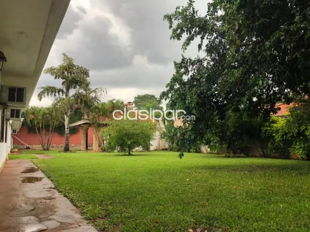 Prox. La galeria / wtc: Amplia residencia p/ vivienda u oficina, gran patio, parking — foto 4