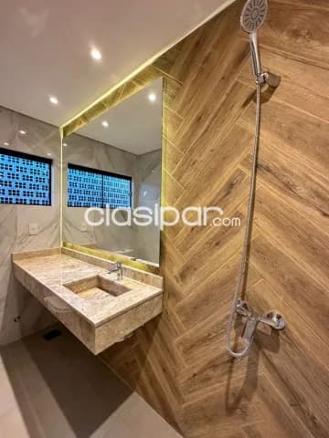 Hermoso duplex cuarto barrio Luque — foto 4