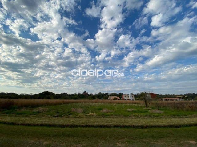 Terreno en Barrio Cerrado Costa Lago