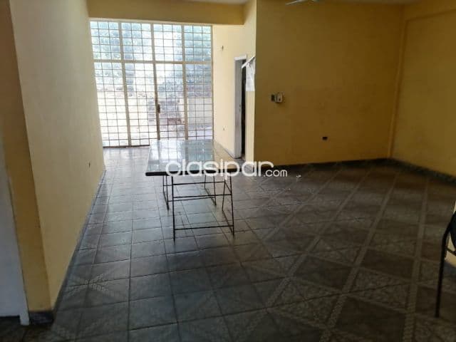 Gran oferta casa sobre felix bogado, frente a mickey