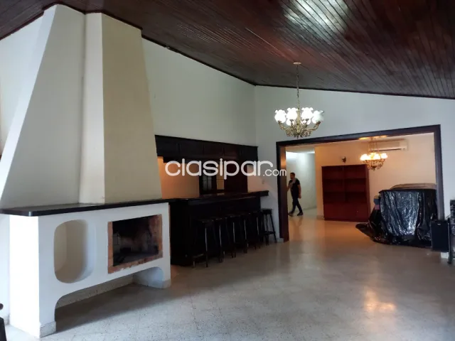 Bo Jara – brasilia: Elegante residencia planta baja, 5 dormit, gran jardín y parking, foto 3