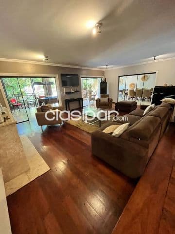 Casa de 3 Dormitorios en el Barrio Manorá-CLHO5061316