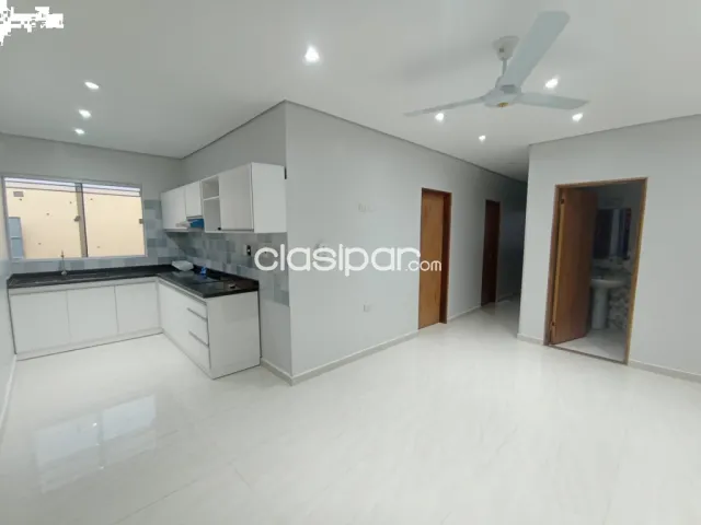 Casa en Luque laurelty zona av britez borges, foto 2