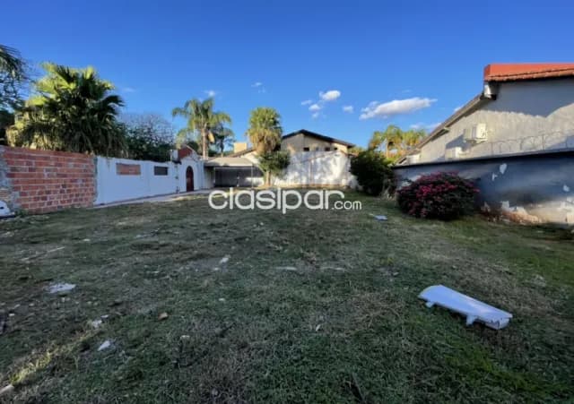 Terreno amurallado en alquiler Los Laureles, foto 2