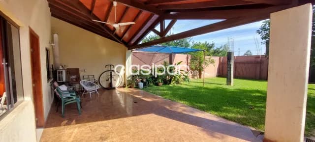 Casa con piscina en 2 terrenos con salida calle a calle, foto 5