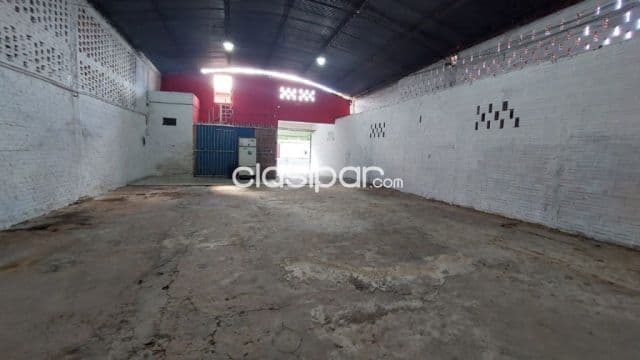 Deposito en Luque Zona Los Jardines — foto principal