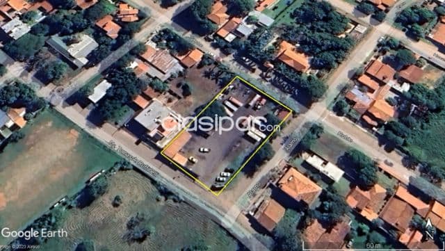 Terreno de 1978 m2 en esquina en loma pyta – Asunción cod: V0256