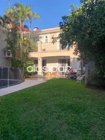 Carmelitas: Fantastica! 5 dormt + escritorio, term. Superior, jardín, piscina, 2.500 usd, foto 2