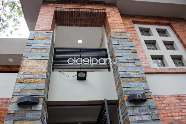 Villamorra – prox. Mariscal: Amoblada y equipada, jardín, piscina, 2.500 usd — foto 2