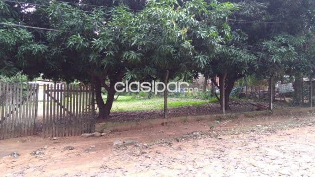 Terreno de 12x50 en Lambare barrio Puerto Pabla zona Petropar