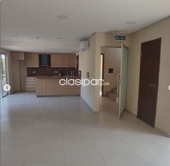 Triplex en Asunción Barrio Villa Aurelia — foto 1