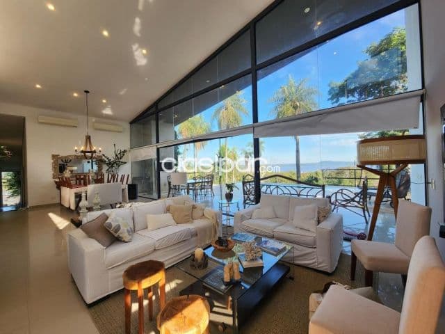 Hermosa casa de 5 Dormitorios en San Bernardino-CLHO5121231