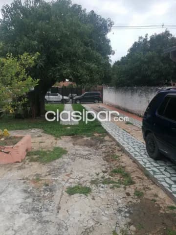 Terreno con casa a demoler o refaccionar — foto 3