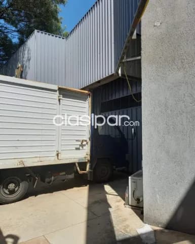 Lambare: 415m2, depsito + oficinas opc. Amoblado, 8.000.000 gs — foto 4