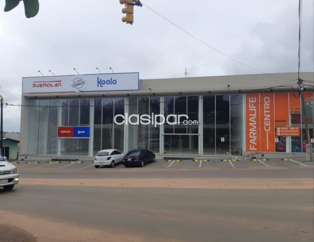 Salón Comercial en exclusivo Edificio en Santaní, foto 1