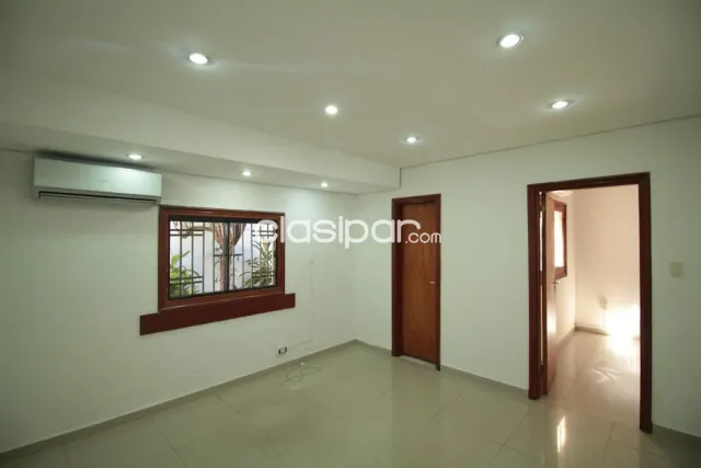 Casa para Oficina en Asuncion Barrio Santo Domingo — foto 2