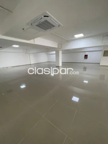 Z/ shop. Sol – Carmelitas: Lujoso edificio, oficinas planta libre, 133 m2, 1.600 usd — foto 5