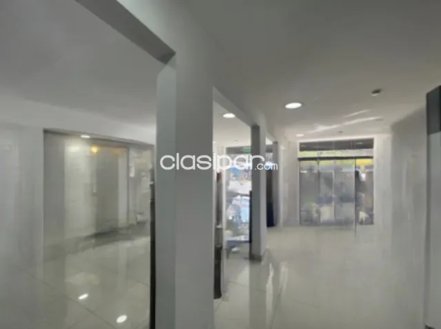 Local Comercial con Depósito en Avda. Fernando de la Mora casi Cacique Bo. San Pablo, foto 4