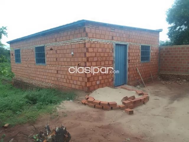 casa en Ita a 3 cuadras del asfalto a 1km de Acceso Sur — foto 4