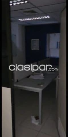 Z/ av. Fdo de la mora / médicos del chaco: 516m2 + 5 oficinas, cámaras, instalaciones