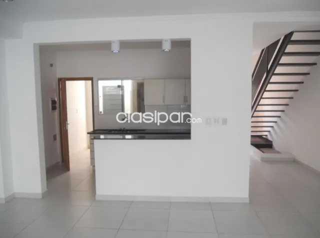 Duplex en Barrio Herrera con piscina — foto 5