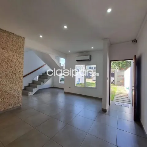 Luque – los jardines: 223.5 m2, elegante dúplex estreno, 3 doirmit, piscina, jardín, foto 3