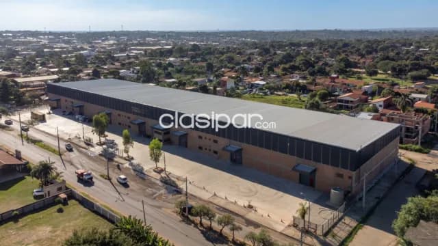 Luque – aeropuerto: Despositos alta gama disponibles, 1.051 m2 + oficina + parking c/u, foto 2