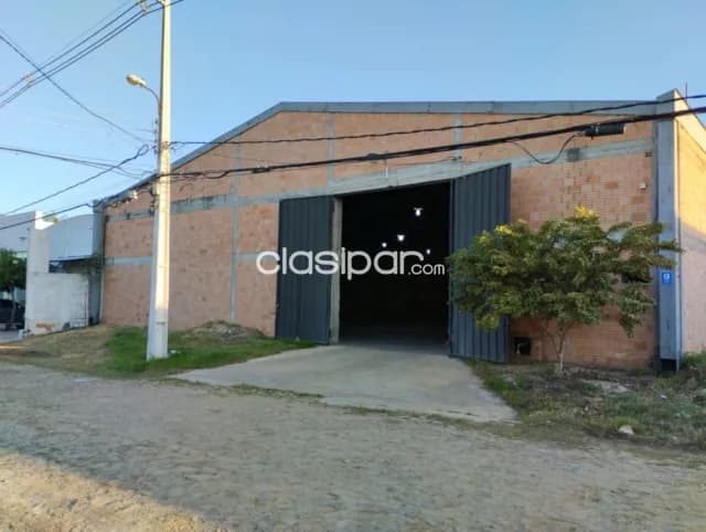 Deposito en Mariano Roque Alonso — foto 2