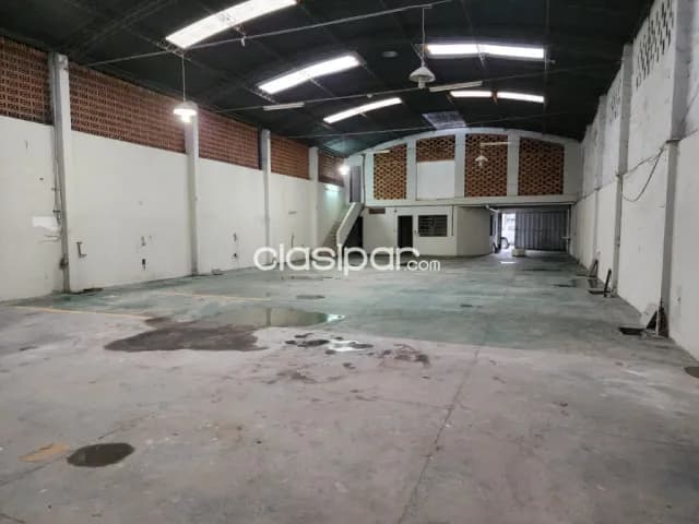o Vendo Deposito en Asuncion Zona Madame Lynch — foto 2