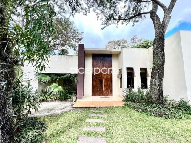 Casa en San Bernardino centro cod 2073