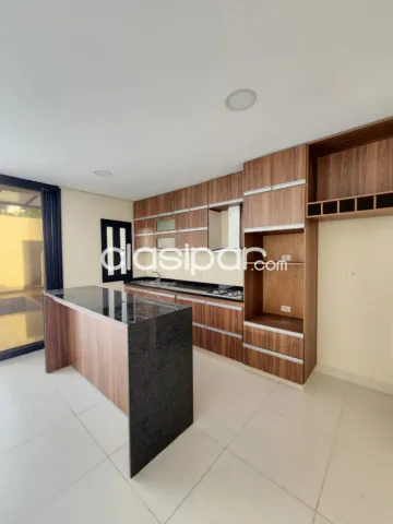 Duplex en Luque zona conmebol cod 2069 — foto 3