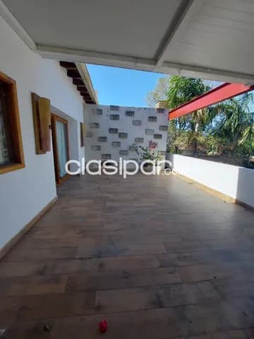 Residencia de 570 m2, Zona Club Centenario-LHO5189773 — foto 3