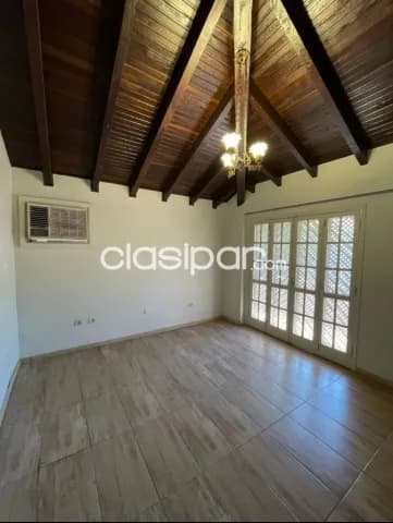 San vicente: Elegante residencia, 3 niveles, escritorio, 3 dormit, jardín, piscina, foto 5