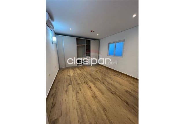 Departamento edificio san andres-Villa Morra c/3 dormi, suite,2 cocheras, area servi