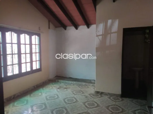 Amplia casa en San Lorenzo!!barrio espiritu santo!!, foto 3