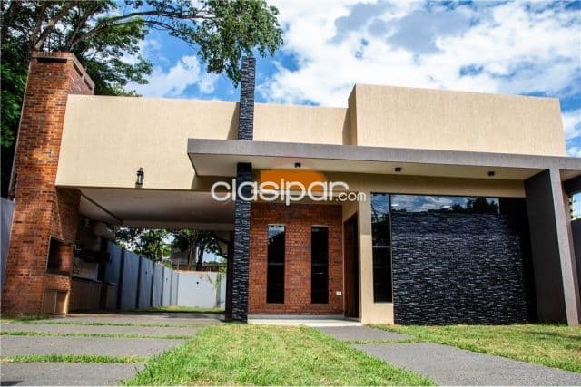 casa a estrenar en el distrito de San Juan del Paraná: 3 habitaciones y 2 baños