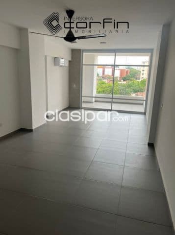 Departamento de 3 dormitorios, 3 baños. Zona embajada argentina cochera p 1 vehículo — foto 1