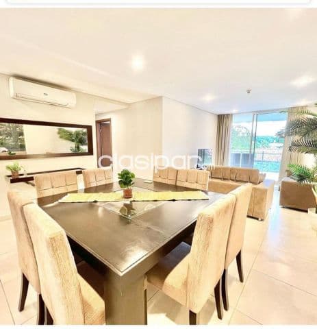 Villa Morra: Amplio depto. 2 suite, totamente amoblado, 1.200 usd