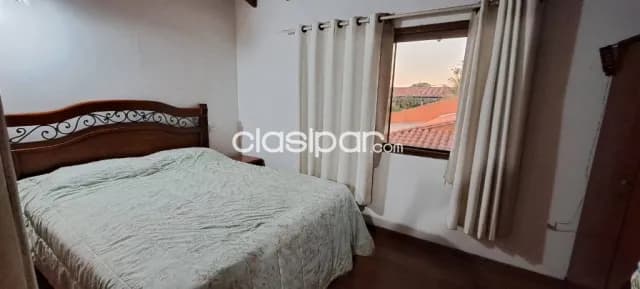 AMPLIA CASA ubicada en Barrio Sajonia — foto 3