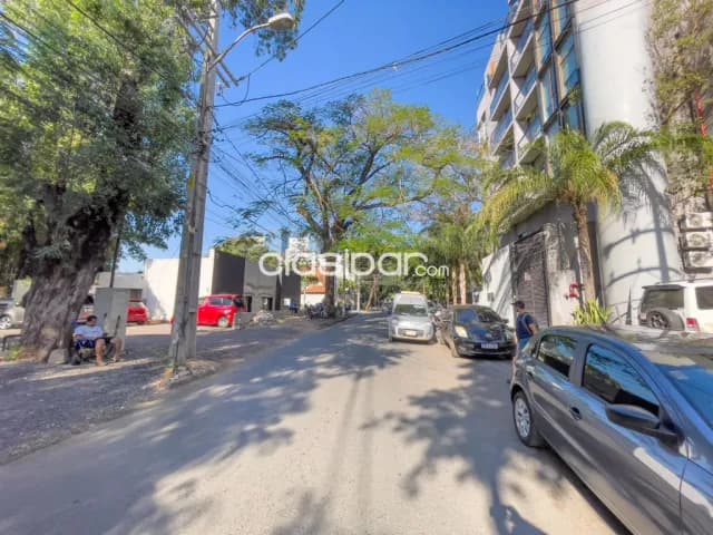 Villa Morra – telefuturo: 56 m2, salón + deposito, ideal p/ comercios, 4.200.000 gs, foto 3