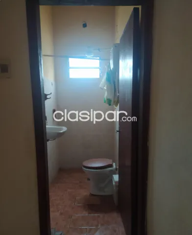 De departamento [hospedajedisponible. Incluye muebles, luz, agua estacionamiento, foto 5