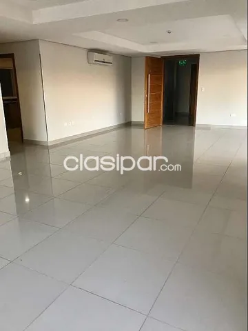 Villa Morra: Lujoso depto. Duplex, 3 dormit, amplios ambientes, gym, piscina, 10.900.000gs — foto 3