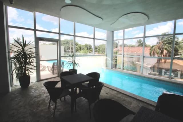 Edif. Miami – Villa Morra: Elegante depto. Muy amplio, 3 dormit, gym, piscina, seguridad, foto 3